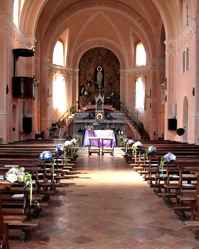 Beata Vergine di Lourdes Church