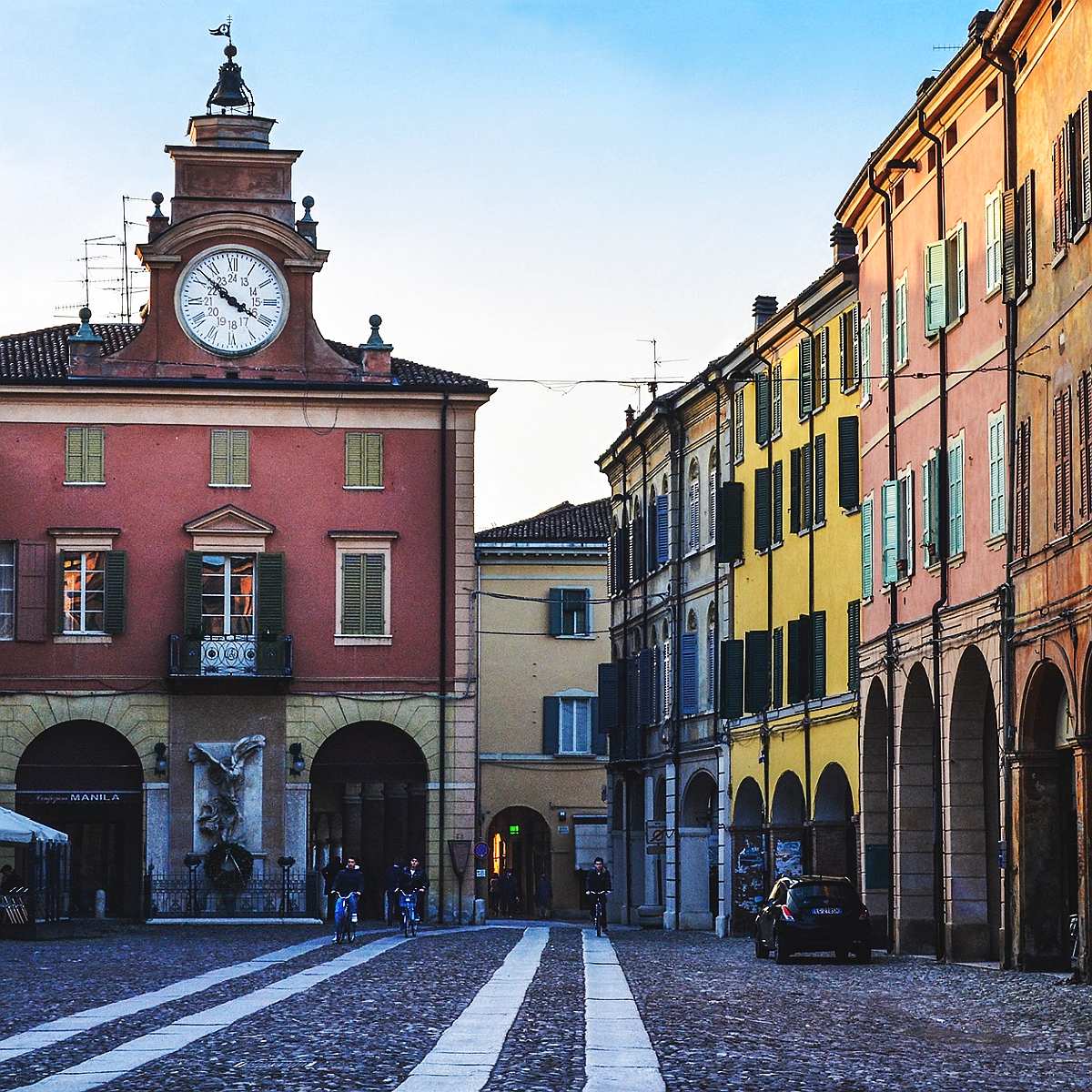 Piazza Mazzini and Corso Mazzini