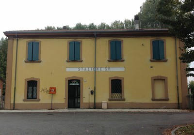 Luzzara Railway station image