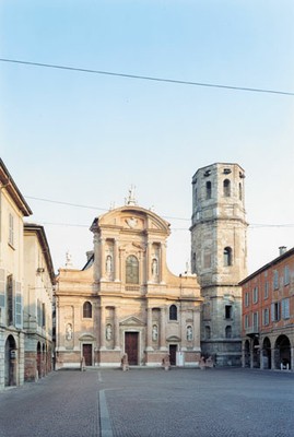 Piazza San Prospero1