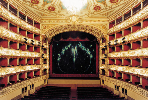 Valli Municipal Theatre