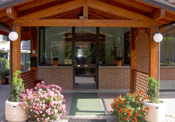 Albergo La Maddalena, outside