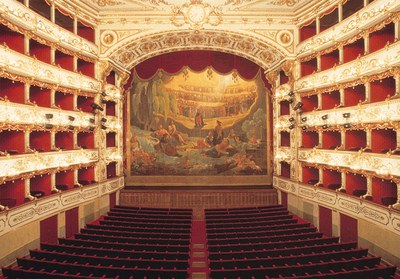 Romolo Valli Municipal Theatre, inside