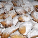 Christmas cakes - Tortellini fritti e al forno (Fried and baked small pies)