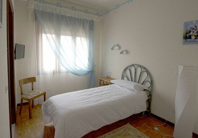 Residence Via Mussini, room