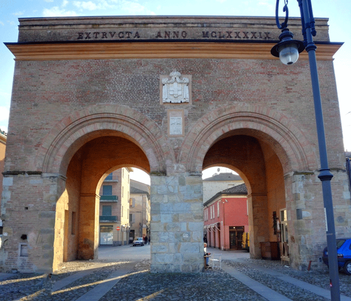Arco di Via Roma