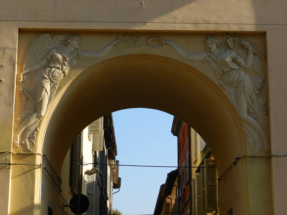 Reggio Emilia - Arco del Follo