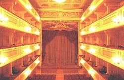 Guastalla - Teatro Comunale Ruggero Ruggeri Guastalla - Teatro Comunale Ruggero Ruggeri