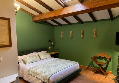 Appartamento Borgogna 14, camera da letto