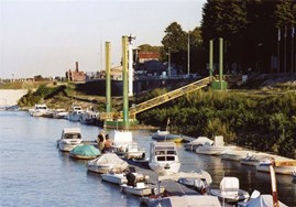 Porto Turistico Regionale sul Fiume Po - Boretto Porto Turistico Regionale sul Fiume Po - Boretto