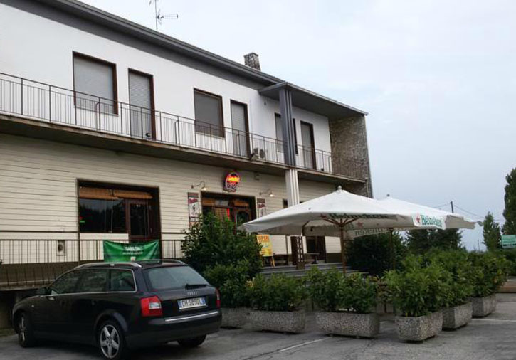 Albergo Gasoline-esterno