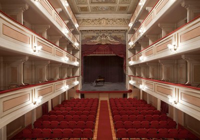 Teatro Comunale Ruggero Ruggeri