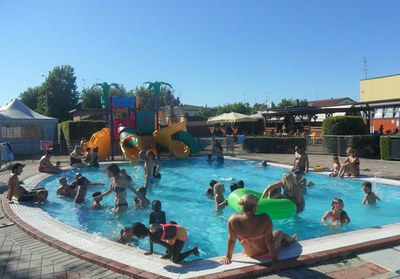 Immagine piscina comunale di Novellara