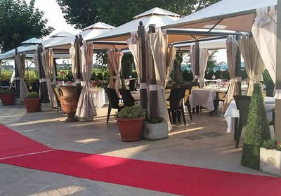 Agriturismo, ristorante, camere, eventi, matrimoni, feste di laurea, compleanni, cresime e comunioni.