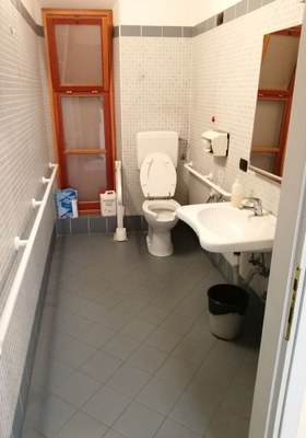 Bagno uomo accessibile piano 3.jpg