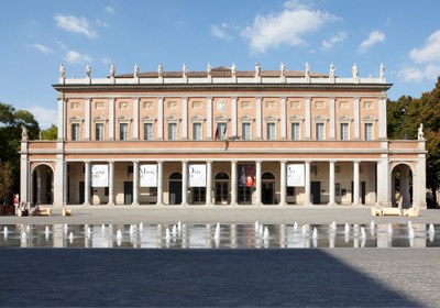 Teatro Romolo Valli