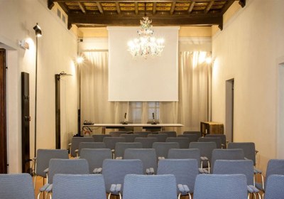 c/o Hotel Villa Nabila***S - Capienza: 60 persone 