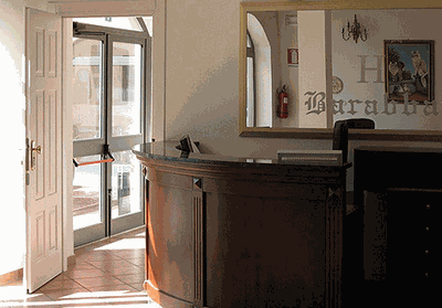 Hotel Barabba, reception
