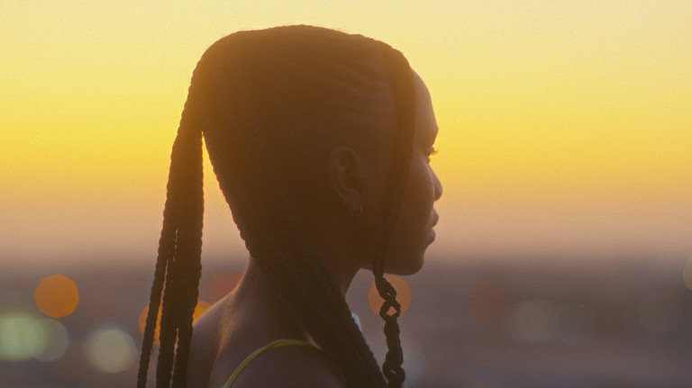 Parti per un fine settimana a Reggio Emilia, la Città del Tricolore, raggiungibile comodamente anche in treno, e lasciati avvolgere da arte, sapori e atmosfere primaverili.
Dal 30 aprile al 14 giugno 2026 un soggiorno pensato per chi vuole scoprire la città durante il festival di Fotografia Europea, alla sua XXI edizione.