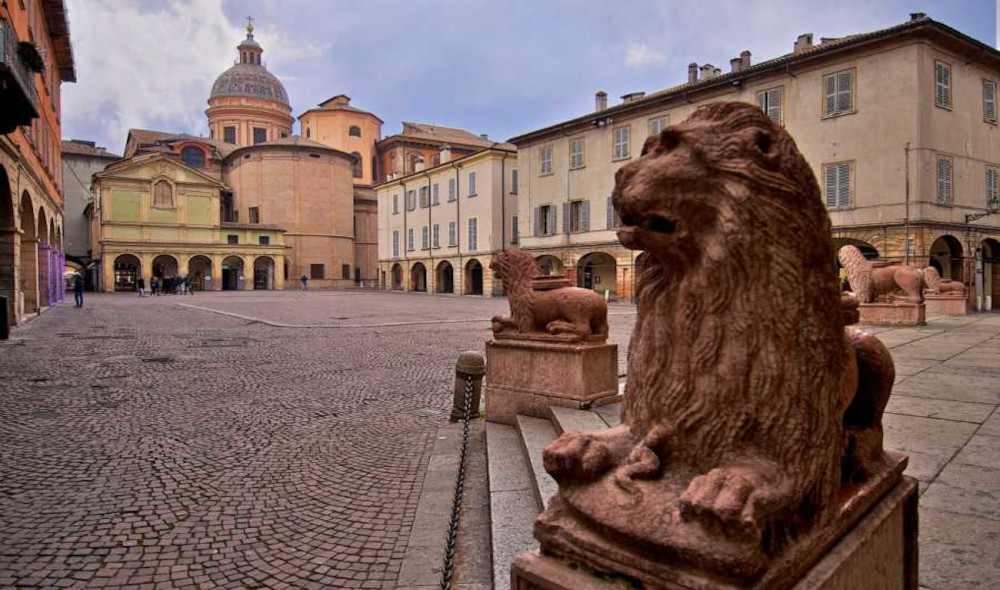 Torri e campanili - camminando con il naso all'insù