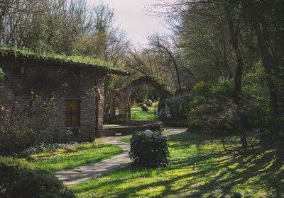 Natura, memoria contadina ed educazione ambientale in un suggestivo spazio privato aperto al pubblico.