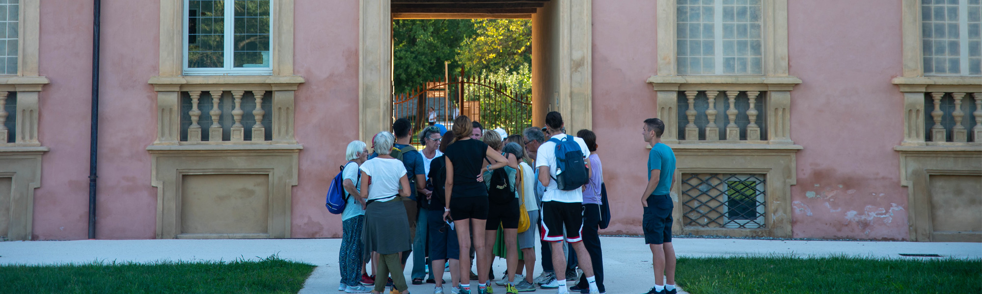 Tra palazzi nobiliari e chiese antiche, un itinerario nel segno del Rinascimento.
